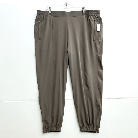 Old Navy Pants - Old Navy Pants Womens 2X Stretch Tech Joggers Brown Gray Athleisure Lightweight